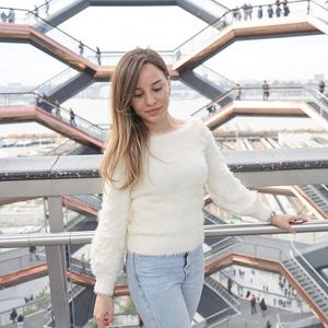 Meet your Posher, Hanan